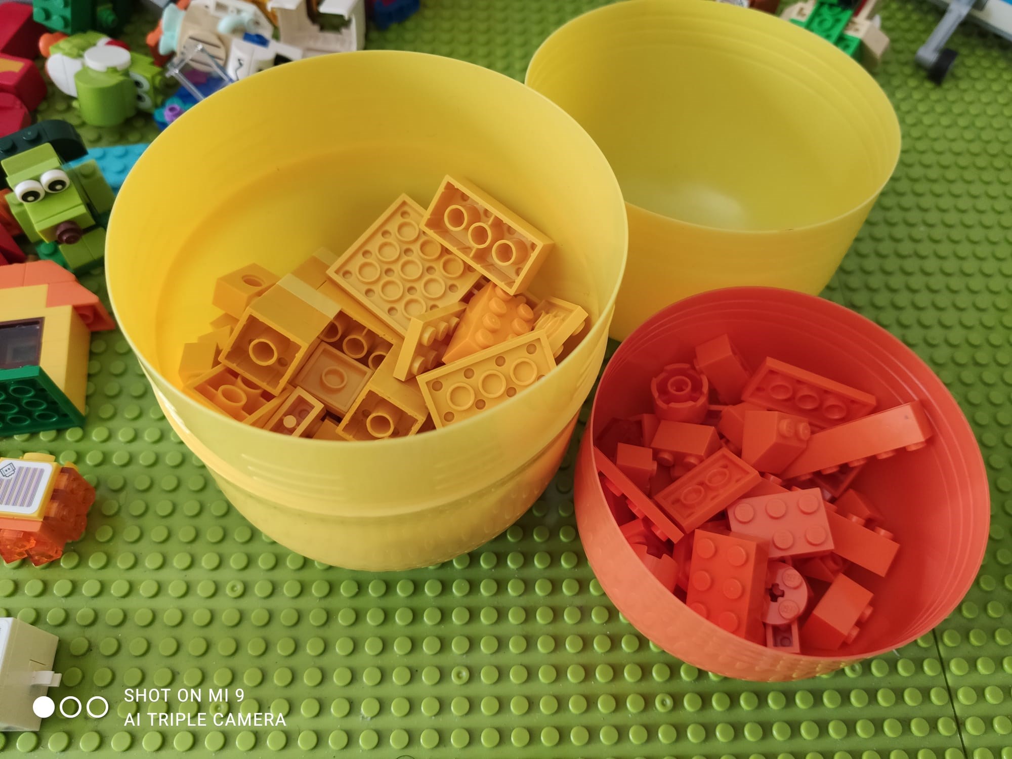 Lego-containers